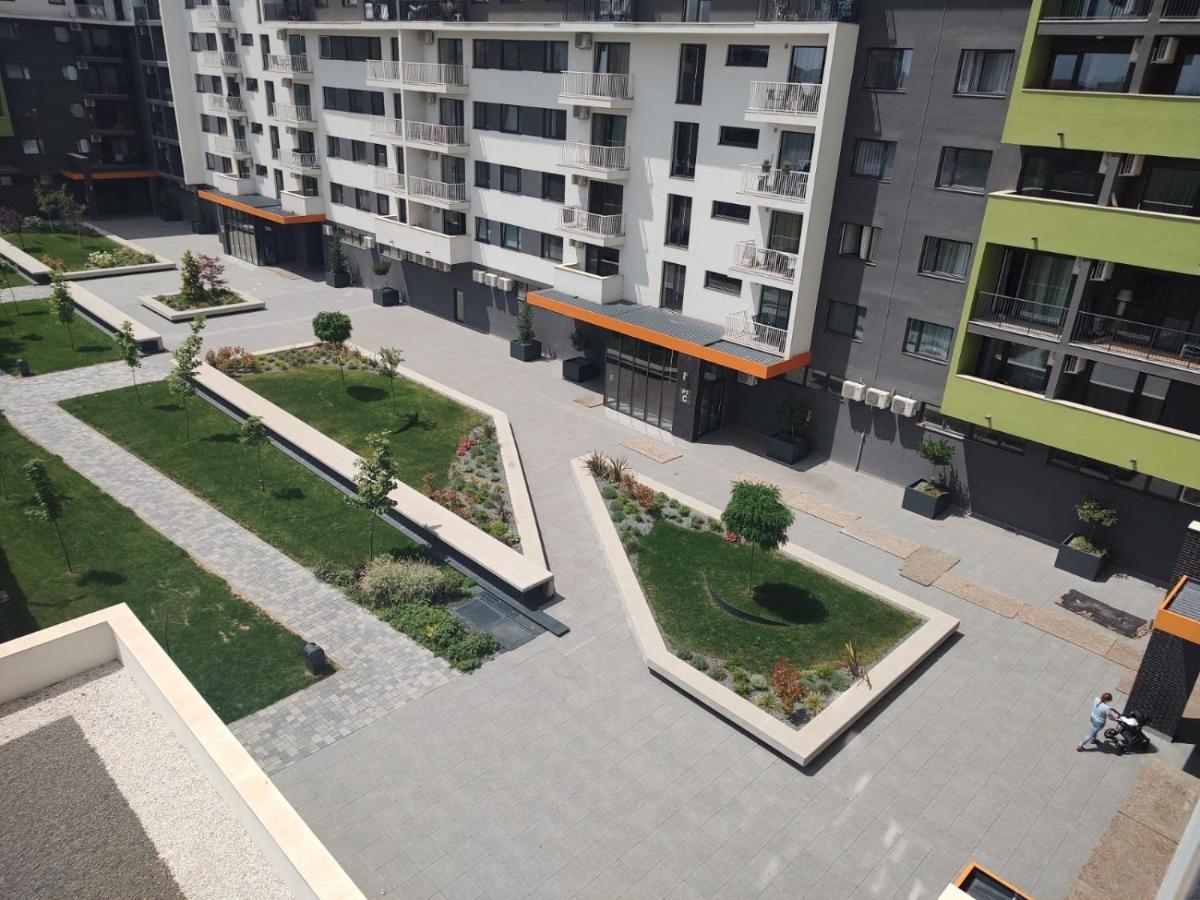 Silvia Resident Apartment ออราแด ภายนอก รูปภาพ