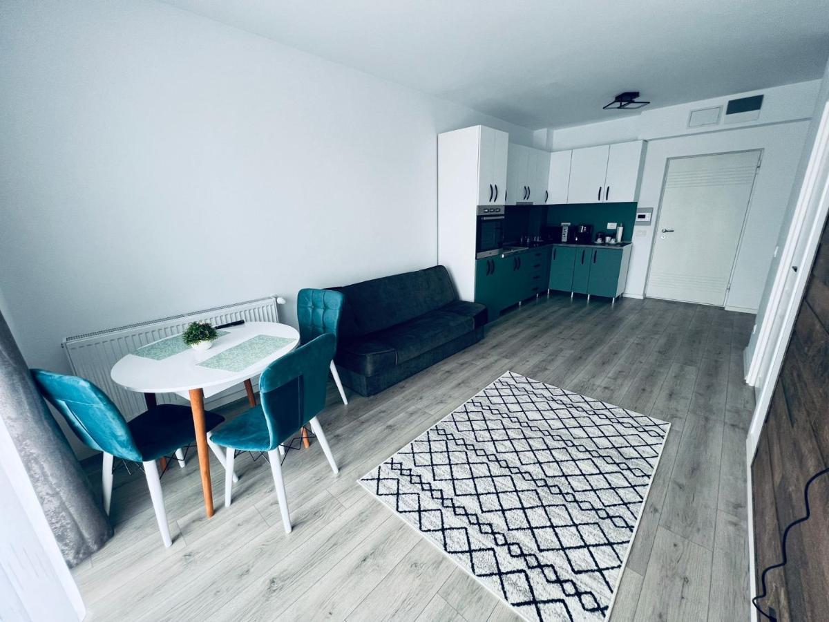 Silvia Resident Apartment ออราแด ภายนอก รูปภาพ